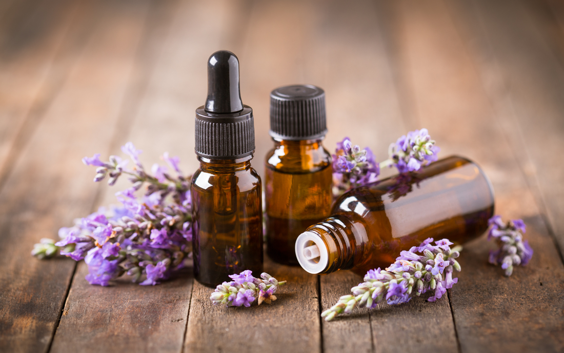 Essential Oils to Soothe Anxiety during the Summer-to-Autumn Transition